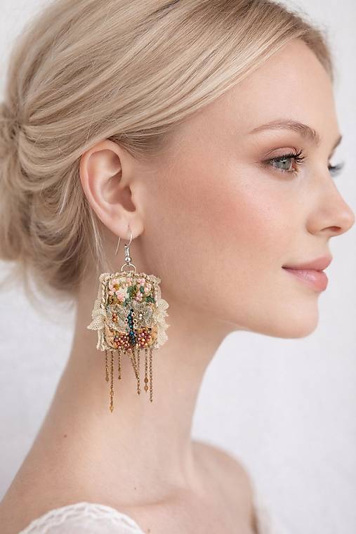 Náušnice vyšívané Romantické