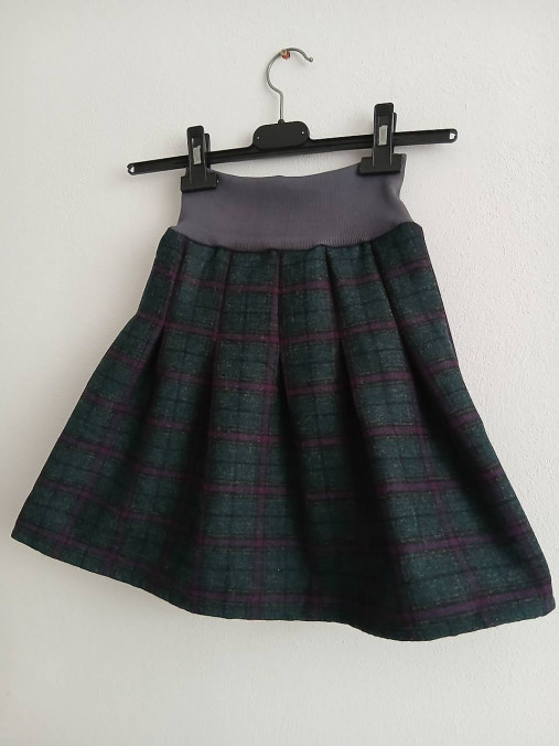 Detské oblečenie - Zimná skladaná suknička károvaná detská. - 18087314_