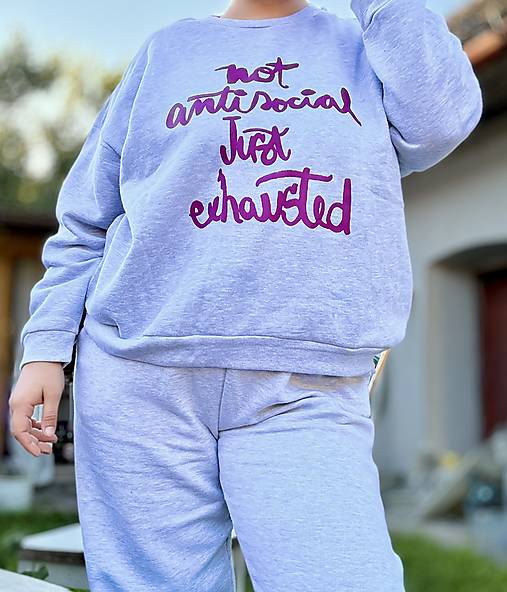 Mikiny ChroNika – keď chceš mať pokoj aspoň navonok