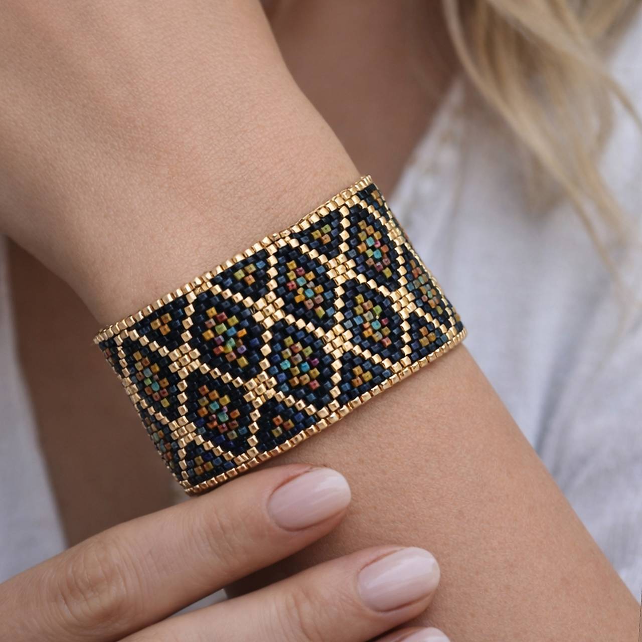 Náramok Aurum Noctis