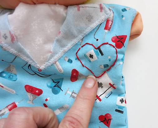 Maňuška na ruku - zdravotnícke povolania (zdravotná sestička)