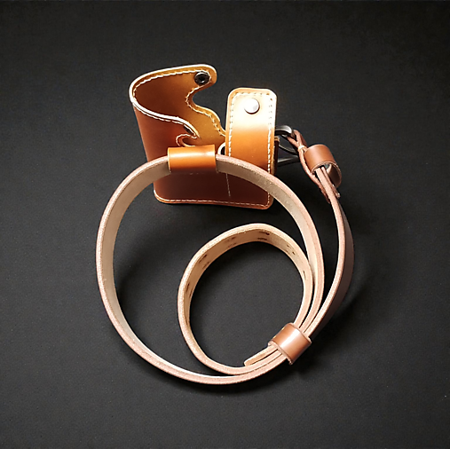 Kožené púzdro na elektronickú cigaretu