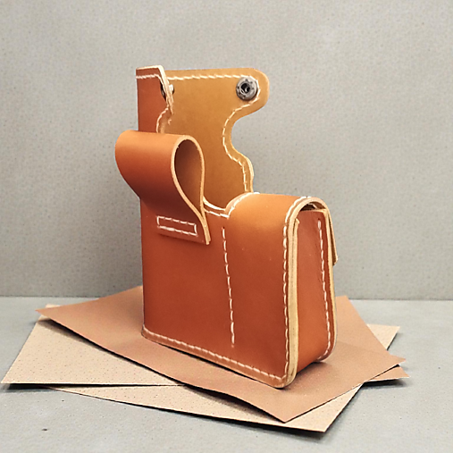 Kožené púzdro na elektronickú cigaretu