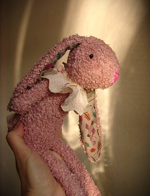 Hračky - ružový zajko: "LUPO" s dlhými uškami - 18096475_