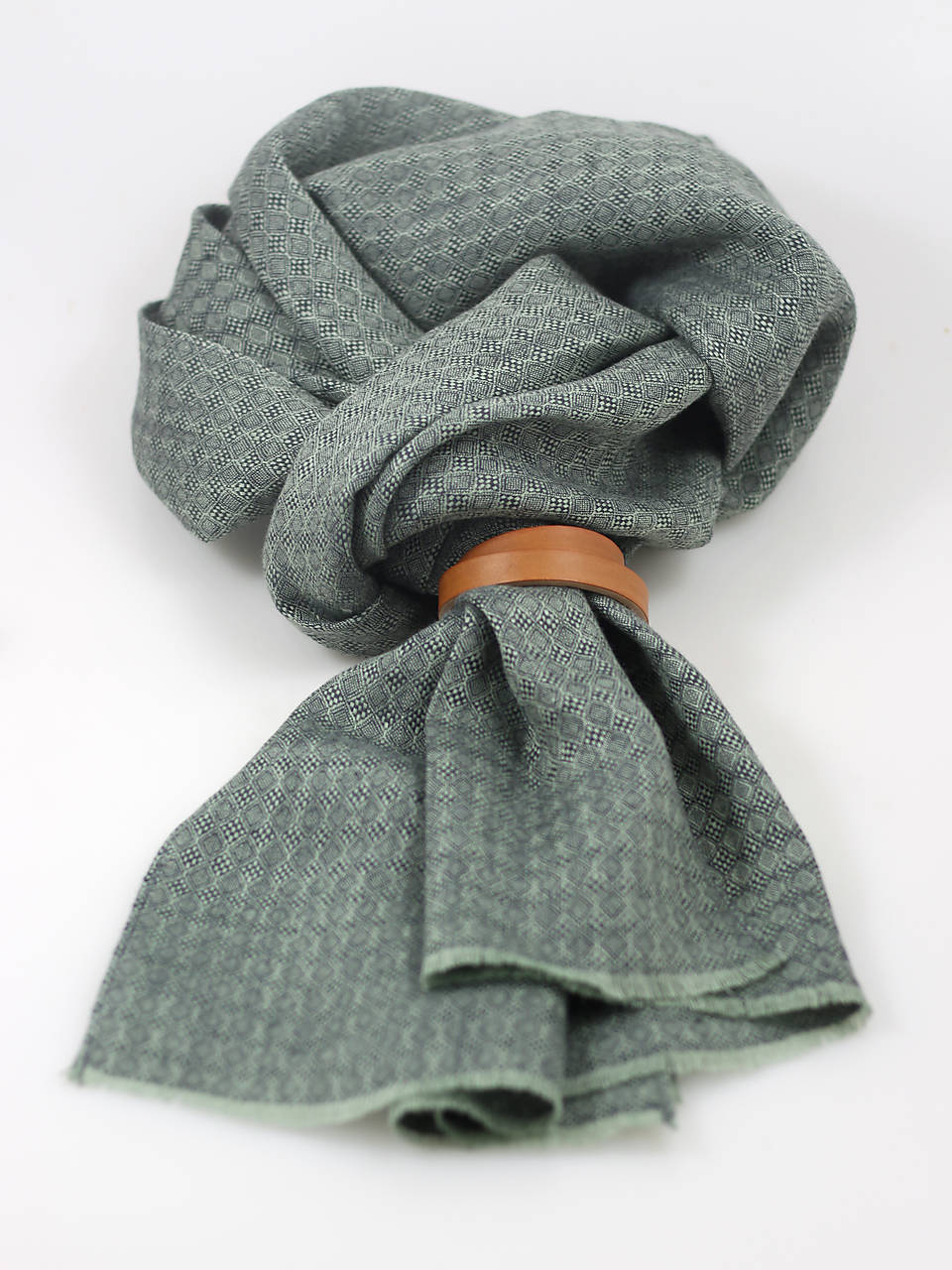 Elegantný šedozelený šál zo 100% premium ľanu s diamantovým vzorom