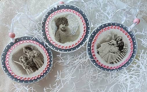 Dekorácie - Vianočné ozdoby s anjelikmi a vločkami - 18099289_