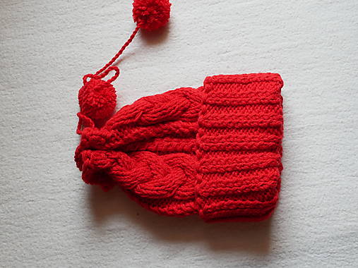 Detské čiapky - výpredajová skupinka po 8 eur (šáločiapka červená-obvod cca 55cm) - 18099471_