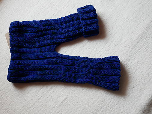 Detské čiapky - výpredajová skupinka po 8 eur (nohavice č. 2-cca pol roka) - 18099491_