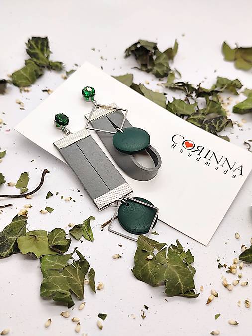 Asymetrické náušnice "KYO"