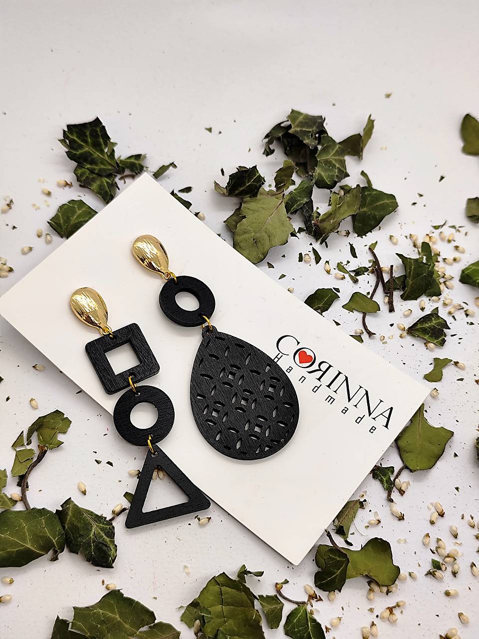 Asymetrické náušnice "SASHY"