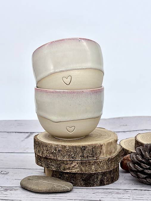 Pinkie - pohárik cappuccino so srdiečkom (200ml, bez uška)