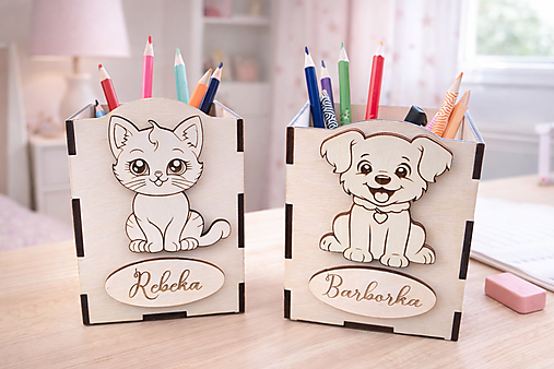 Úložné priestory & Organizácia - Drevený stojan na farbičky - motív na želanie - 18100905_