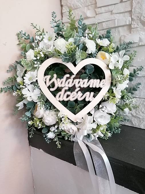 Dekorácie - Greenery veniec Vydávame dceru 35cm a mašlou - 18099493_