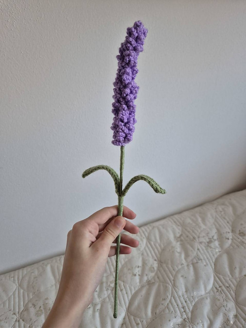 Háčkovaná levanduľa