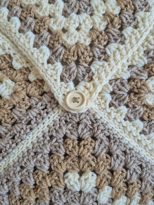 Chalupárska háčkovaná obliečka na vankúš