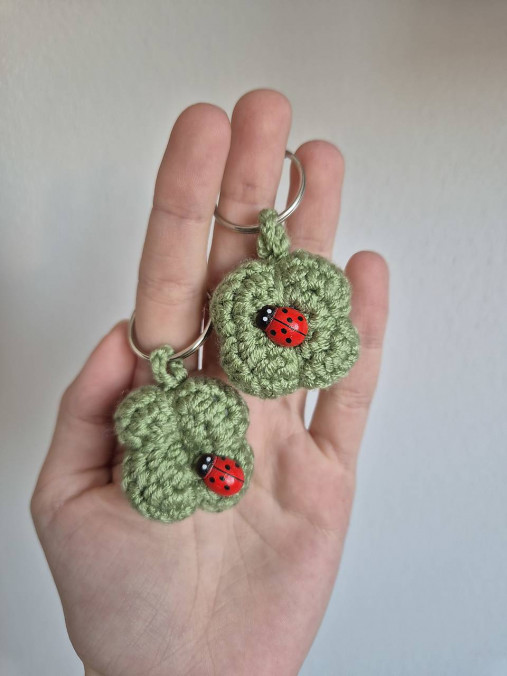 Háčkovaný štvorlístok pre šťastie