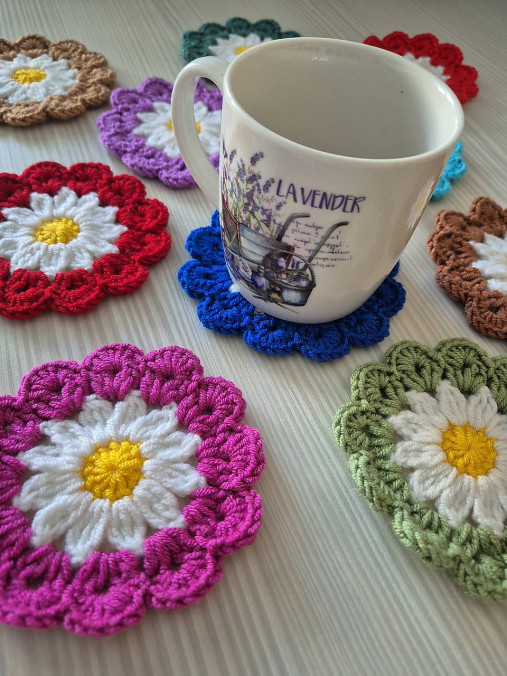 Sedmokráskové podšálky