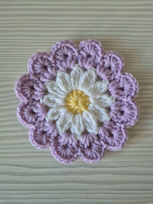 Sedmokráskové podšálky - pastelové