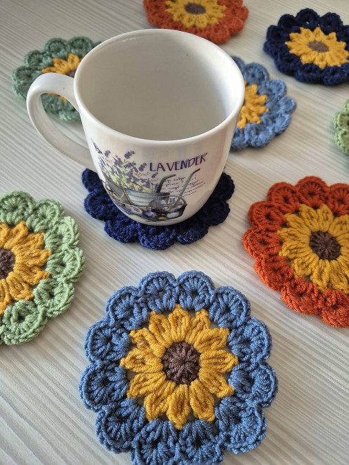 Slnečnicové podšálky