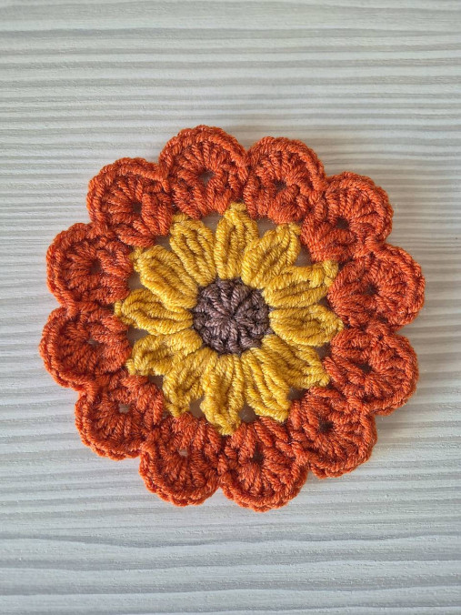 Slnečnicové podšálky