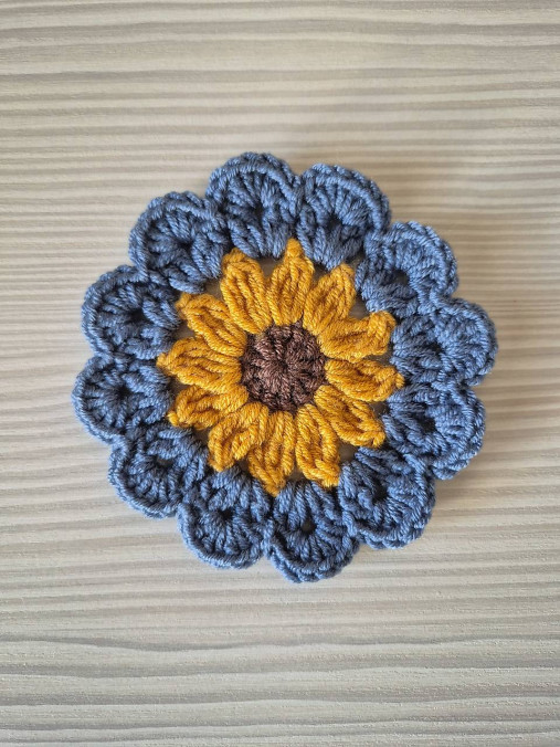 Slnečnicové podšálky