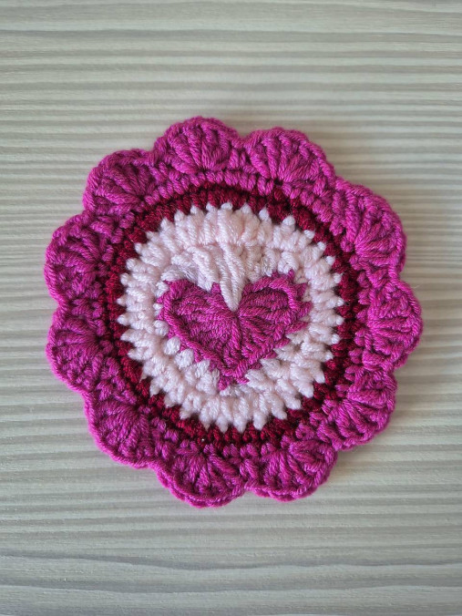 Srdiečkové podšálky