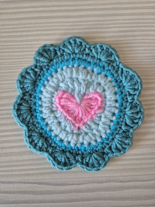 Srdiečkové podšálky