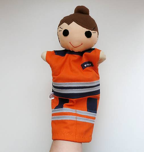 Maňuška na ruku - zdravotná záchranárka