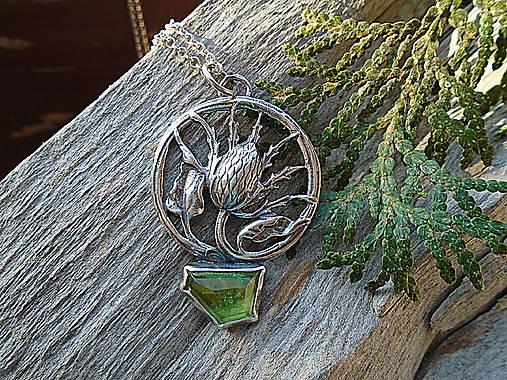 Strieborný prívesok Ag925 Bodliak Olivín