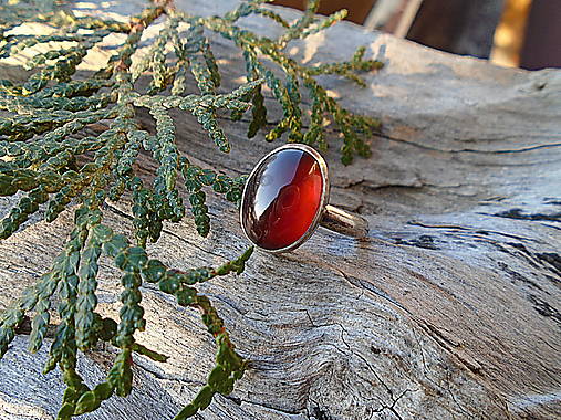 Strieborny prsteň Ag 925 Granát