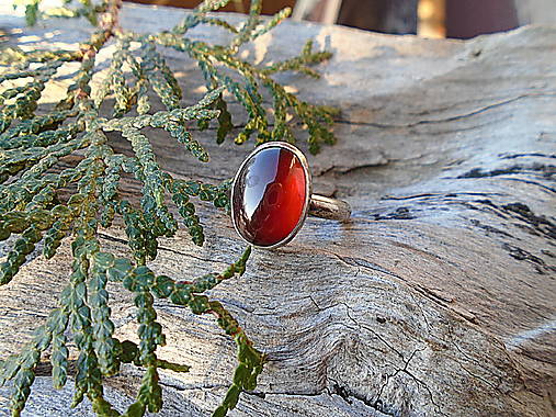 Strieborny prsteň Ag 925 Granát