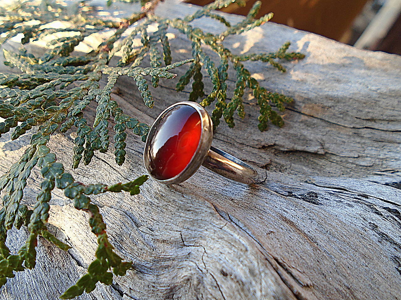 Strieborny prsteň Ag 925 Granát