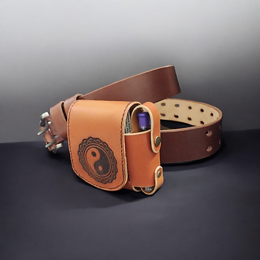 Kožené púzdro na cigarety