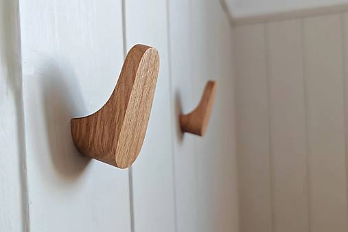 Nástenný vešiak LUXmalý drevo dub