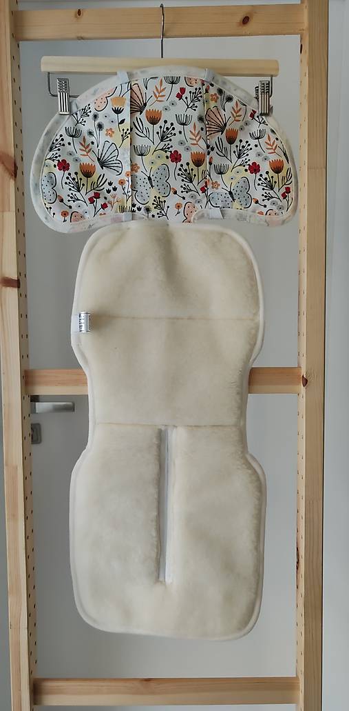 Detský textil - VLNIENKA Podložka do autosedačky Britax RÖMER DUALFIX 0-18 kg 100% Merino proti poteniu a prechladnutiu Motýliky - 18107384_