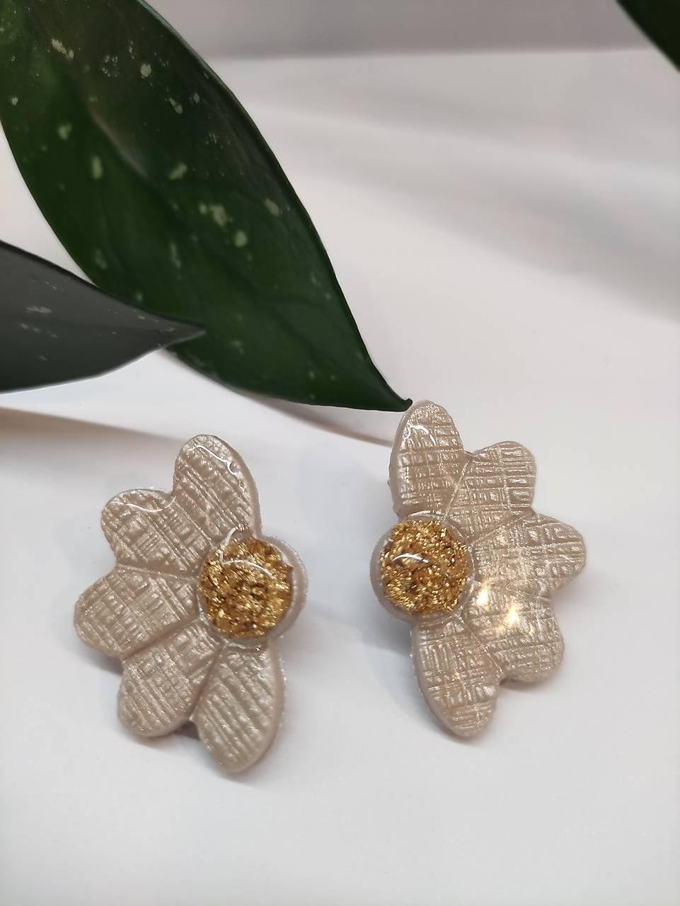 Kvetinové náušnice