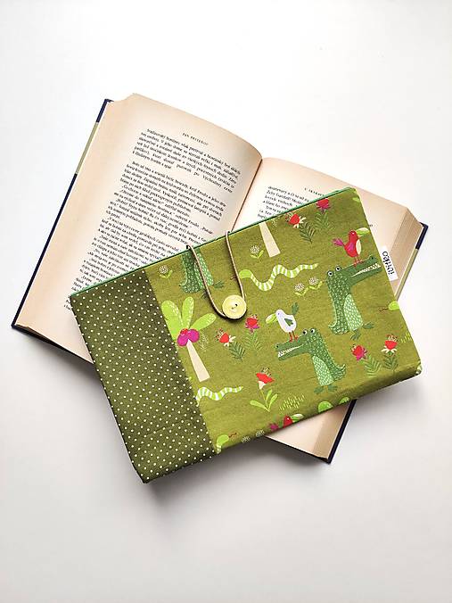 Papiernictvo - Obal na knihu - krokodíl - 18107674_