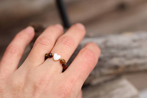 Prsteň tigrie oko, srdce