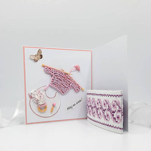 Papiernictvo - Vitaj na svete dievka - vyšívaná pohľadnica - 18109805_