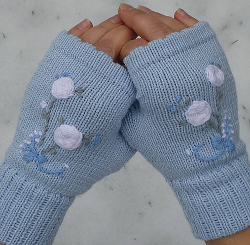 Rukavice - Bezprstošky vyšívané pre Elsu :) - 18111659_