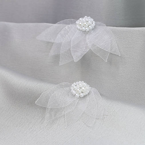 s v a d b a _ organzové náušnice