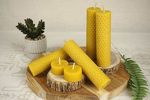 Darčeková sada točených sviečok z včelieho vosku (4+2 ks) | Prírodná vôňa medu