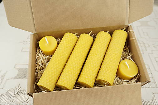 Darčeková sada točených sviečok z včelieho vosku (4+2 ks) | Prírodná vôňa medu