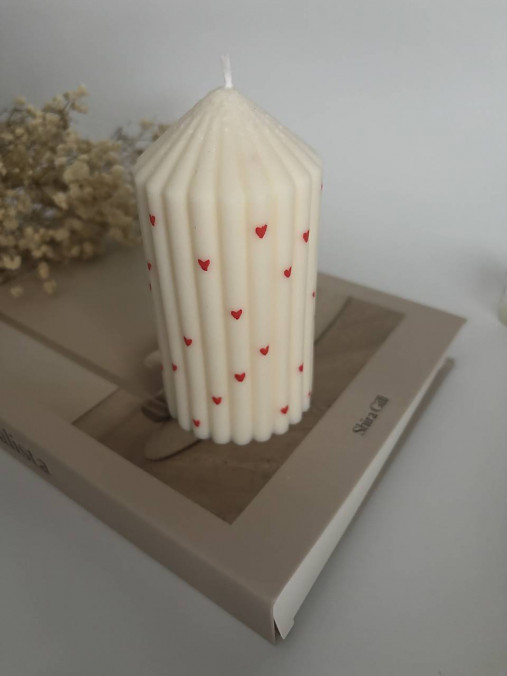 Sviečky - Sójová sviecka so srdiečkami - 18113007_