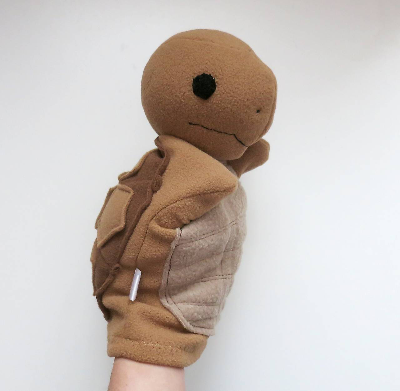 Maňuška korytnačka - hnedá