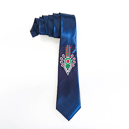 Pánske doplnky - Folklórna kravata vyšívaná Matúš - 18115766_