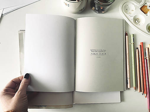 tvoje slovo // kvetinový zápisník