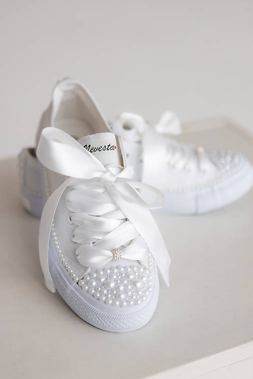 Ponožky, pančuchy, obuv - Svadobné tenisky, perlové - 18114395_