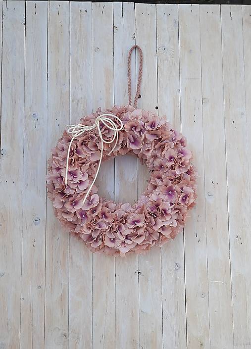 Dekorácie - Veniec z hortenzie - 18116582_