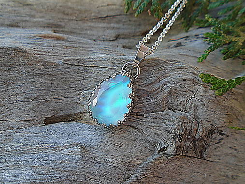 Strieborný prívesok Ag925 Aurora Opál